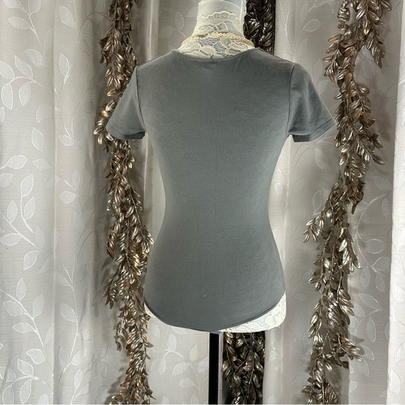 Express One Eleven Bodysuit | Women’s SP | Green | Deep V Crisscross Y2K - Picture 4 of 12